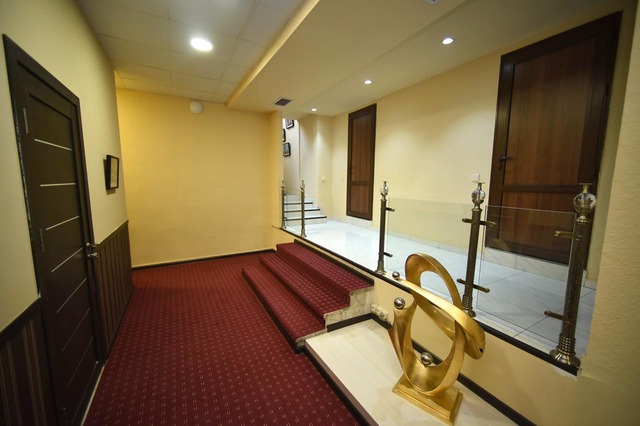 Yerevan Inn Hostel Extérieur photo