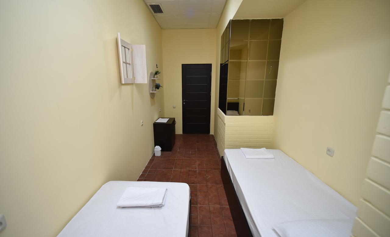 Yerevan Inn Hostel Extérieur photo